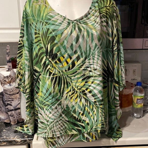 D womens Cocomo green floral dohlman sleeve plus size blouse 2X - Picture 1 of 2